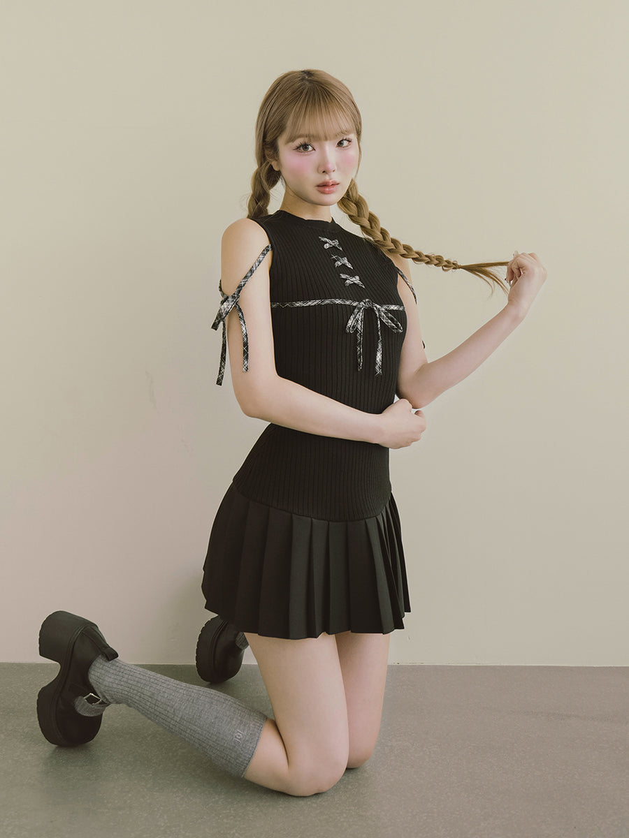 モデル:163cm(着用サイズ:FREE 着用カラー:BLK)