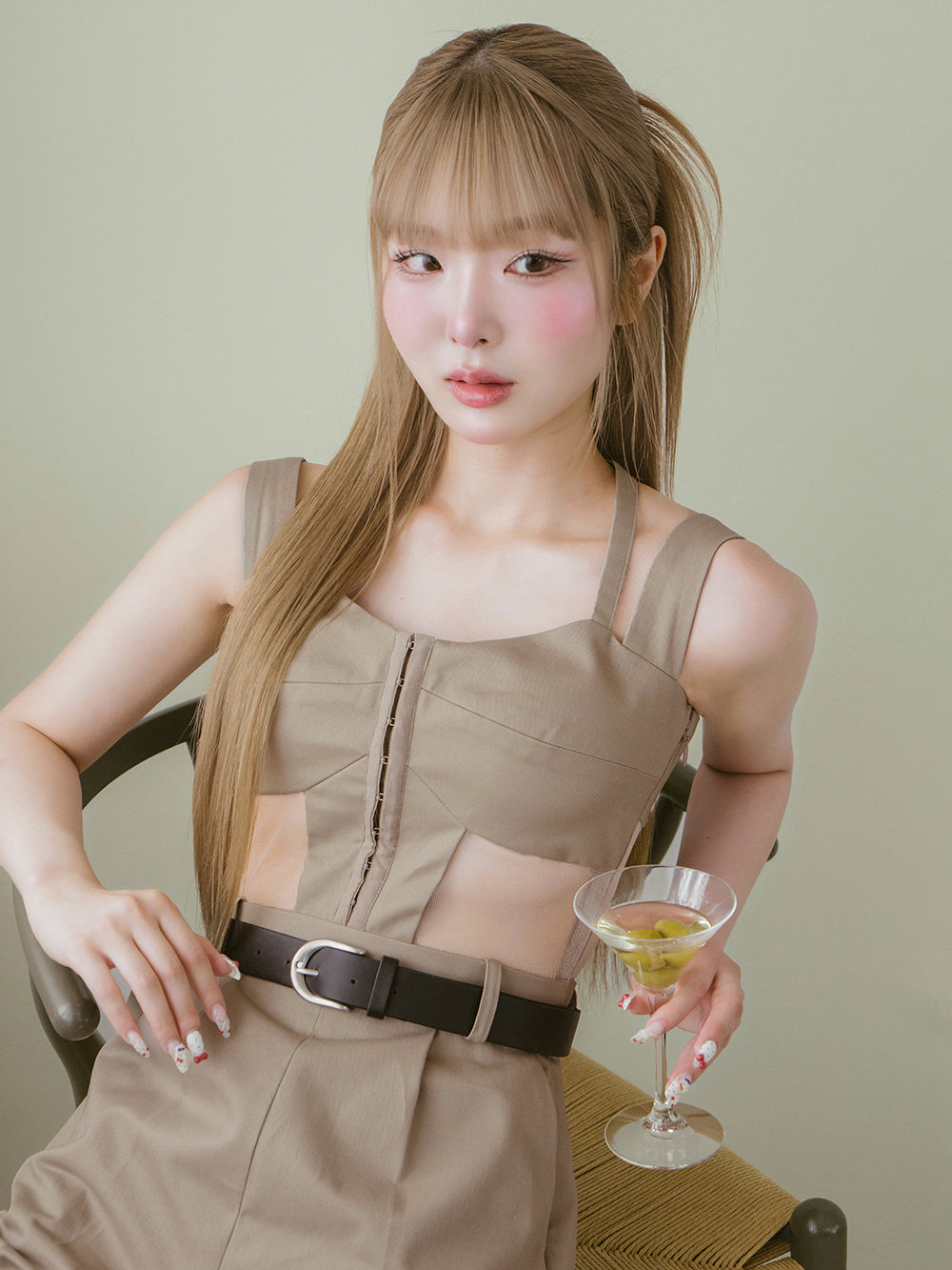 モデル:163cm(着用サイズ:FREE 着用カラー:BEG)