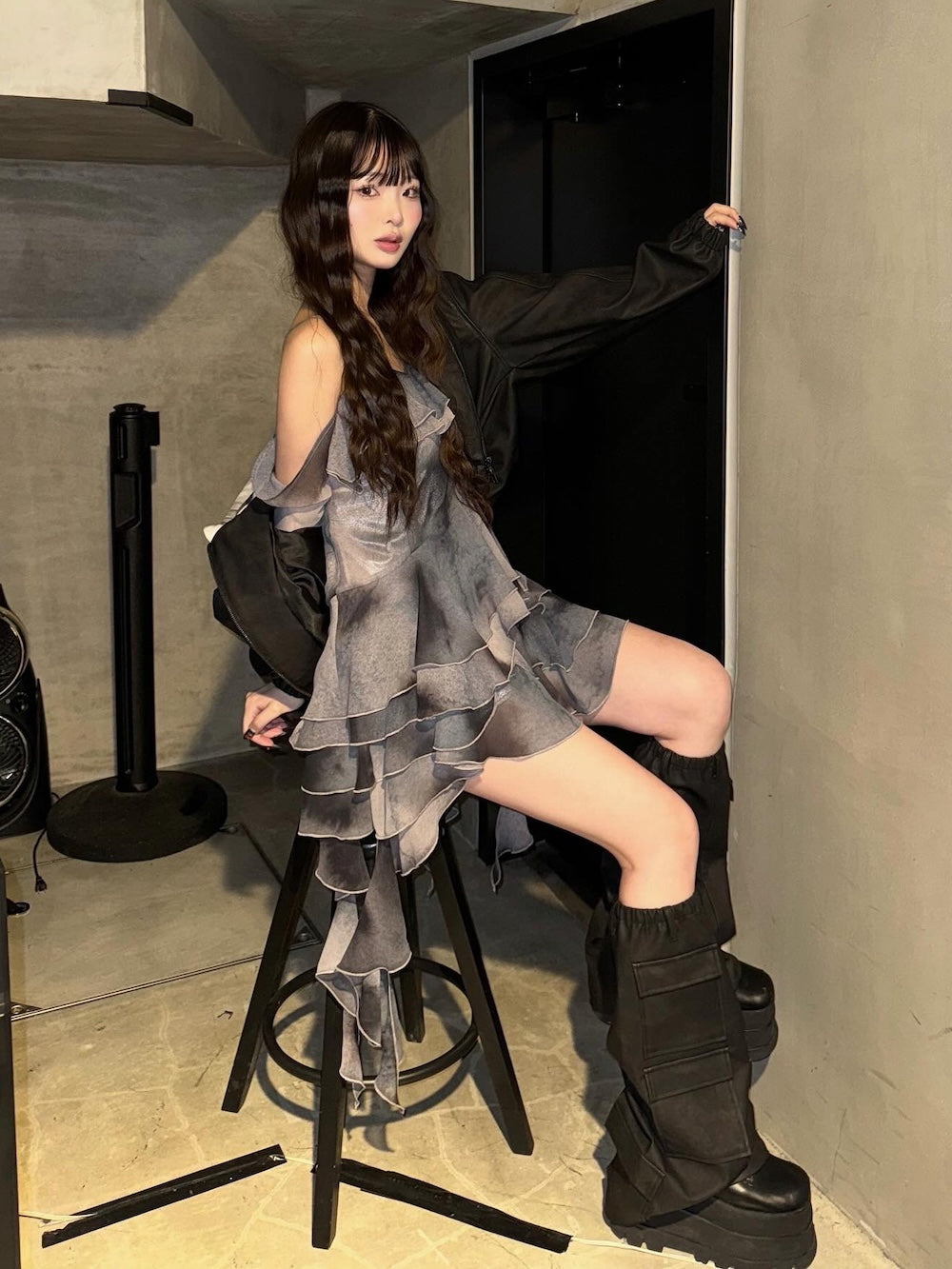 モデル:163cm(着用サイズ:FREE 着用カラー:BLK)