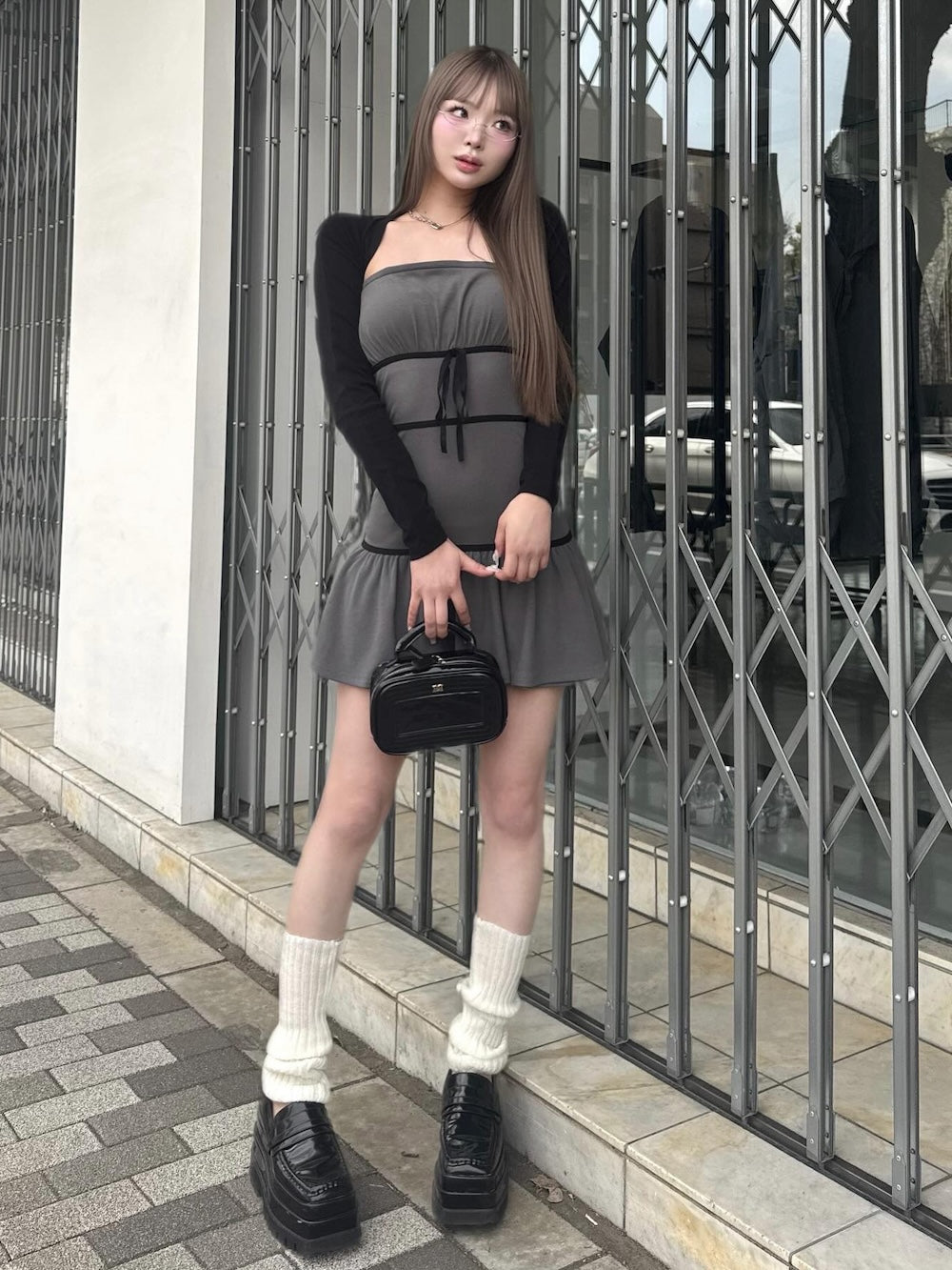 モデル:163cm(着用サイズ:FREE 着用カラー:GRY)