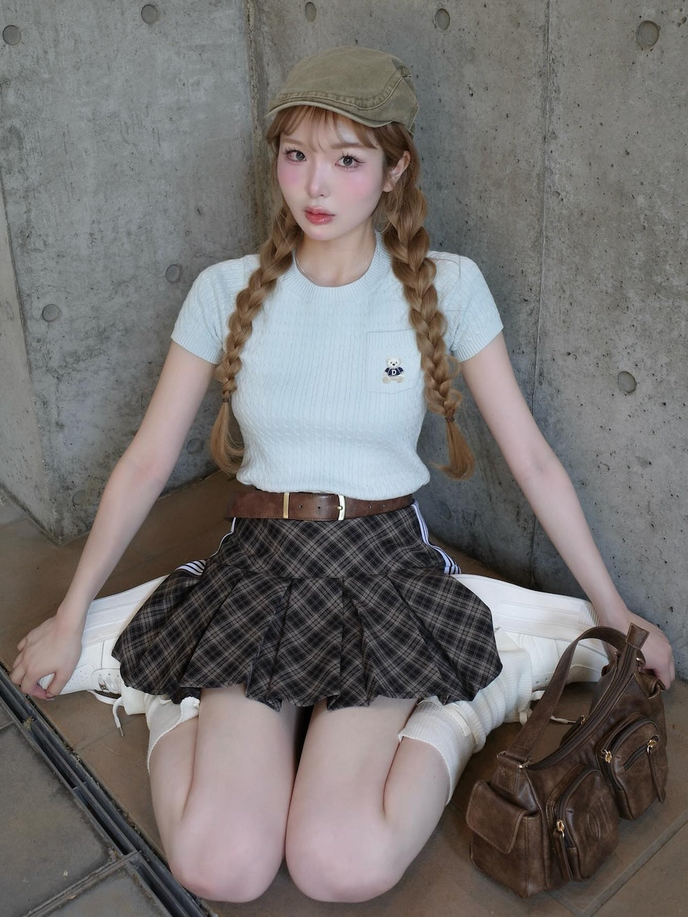 モデル:163cm(着用サイズ:FREE 着用カラー:SAX)