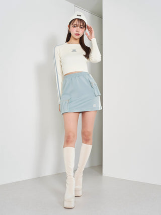 モデル:163cm(着用サイズ:FREE 着用カラー:WHT)