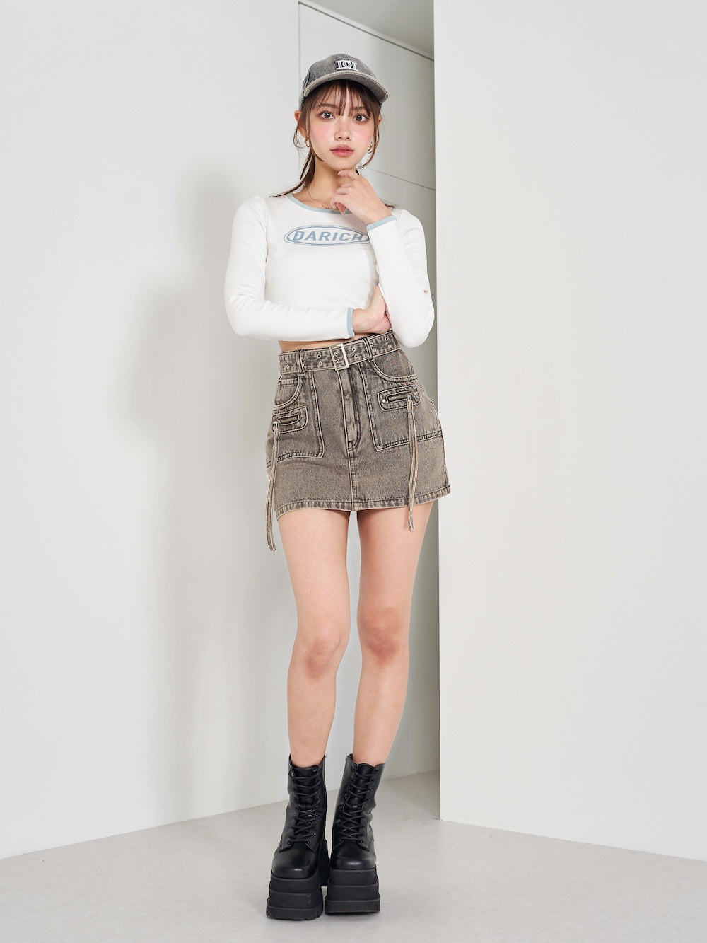 モデル:163cm(着用サイズ:S 着用カラー:BLK)
