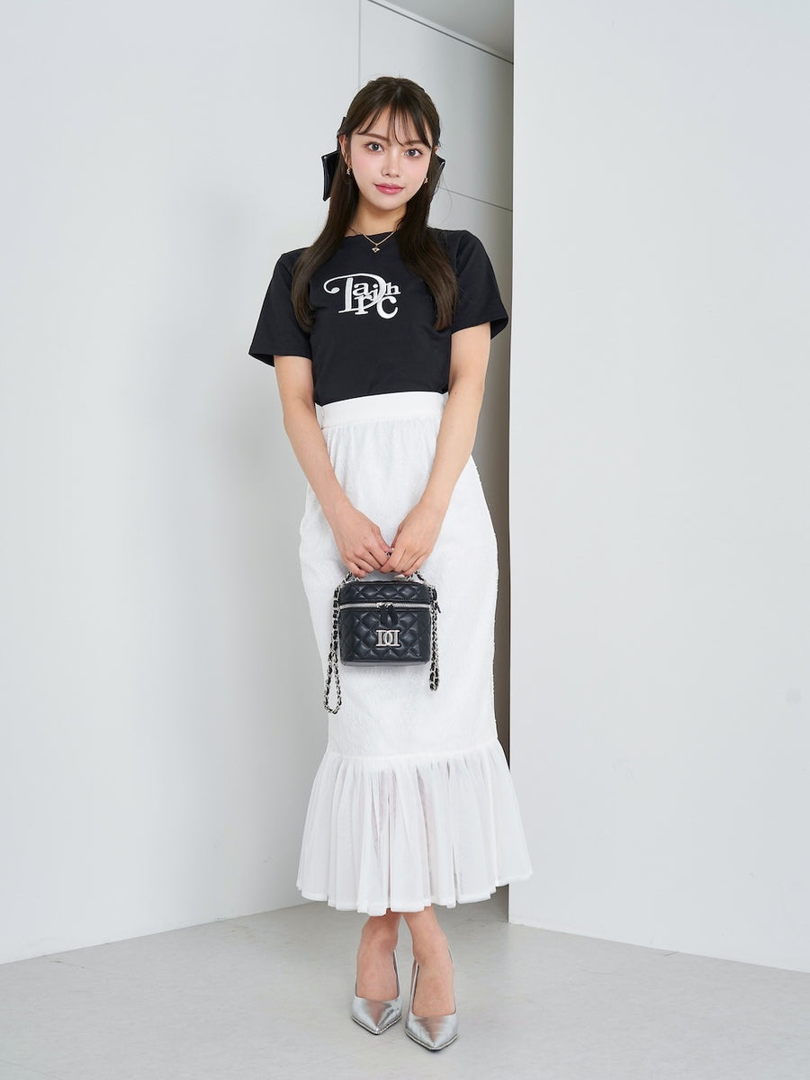 モデル:163cm(着用サイズ:FREE 着用カラー:BLK)