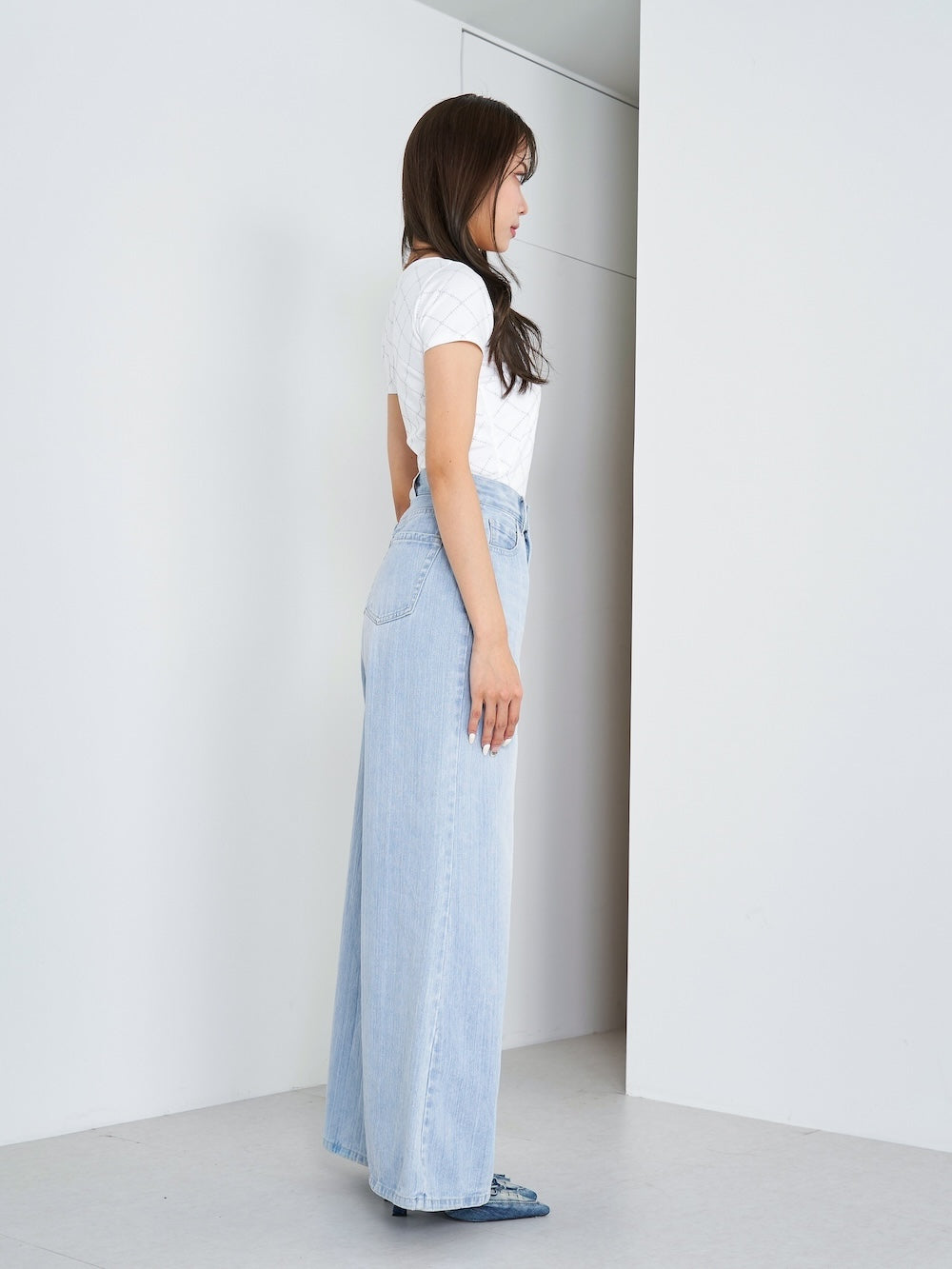 モデル:163cm(着用サイズ:FREE 着用カラー:WHT)