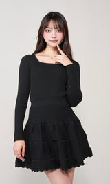 モデル:163cm(着用サイズ:FREE 着用カラー:BLK)