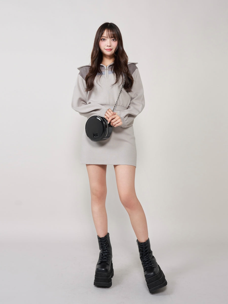 モデル:163cm(着用サイズ:FREE 着用カラー:GRY)