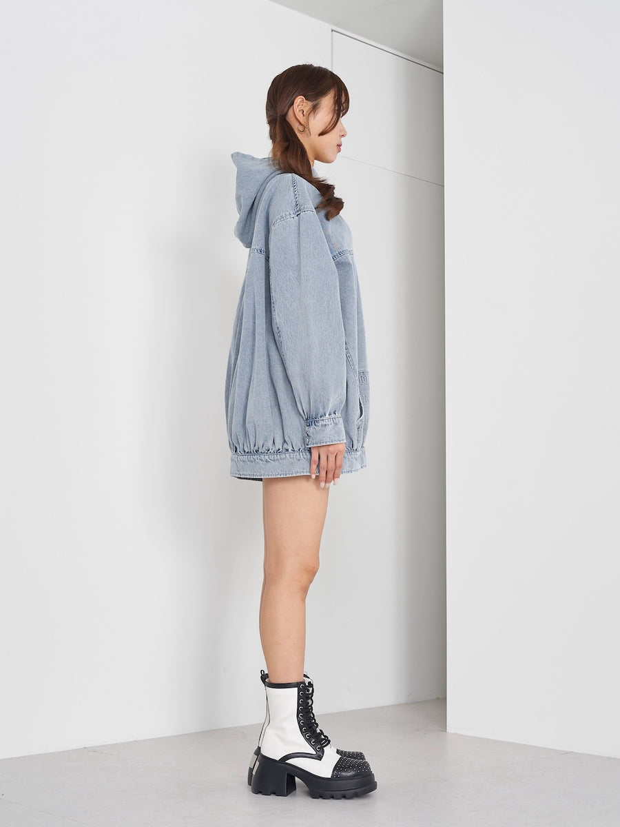 モデル:163cm(着用サイズ:FREE 着用カラー:BLU)