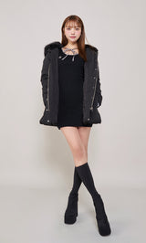 モデル:163cm(着用サイズ:FREE 着用カラー:BLK)