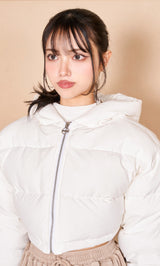モデル:163cm(着用サイズ:FREE 着用カラー:WHT)