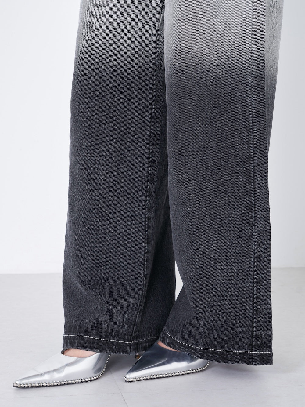 モデル:163cm(着用サイズ:S 着用カラー:BLK)