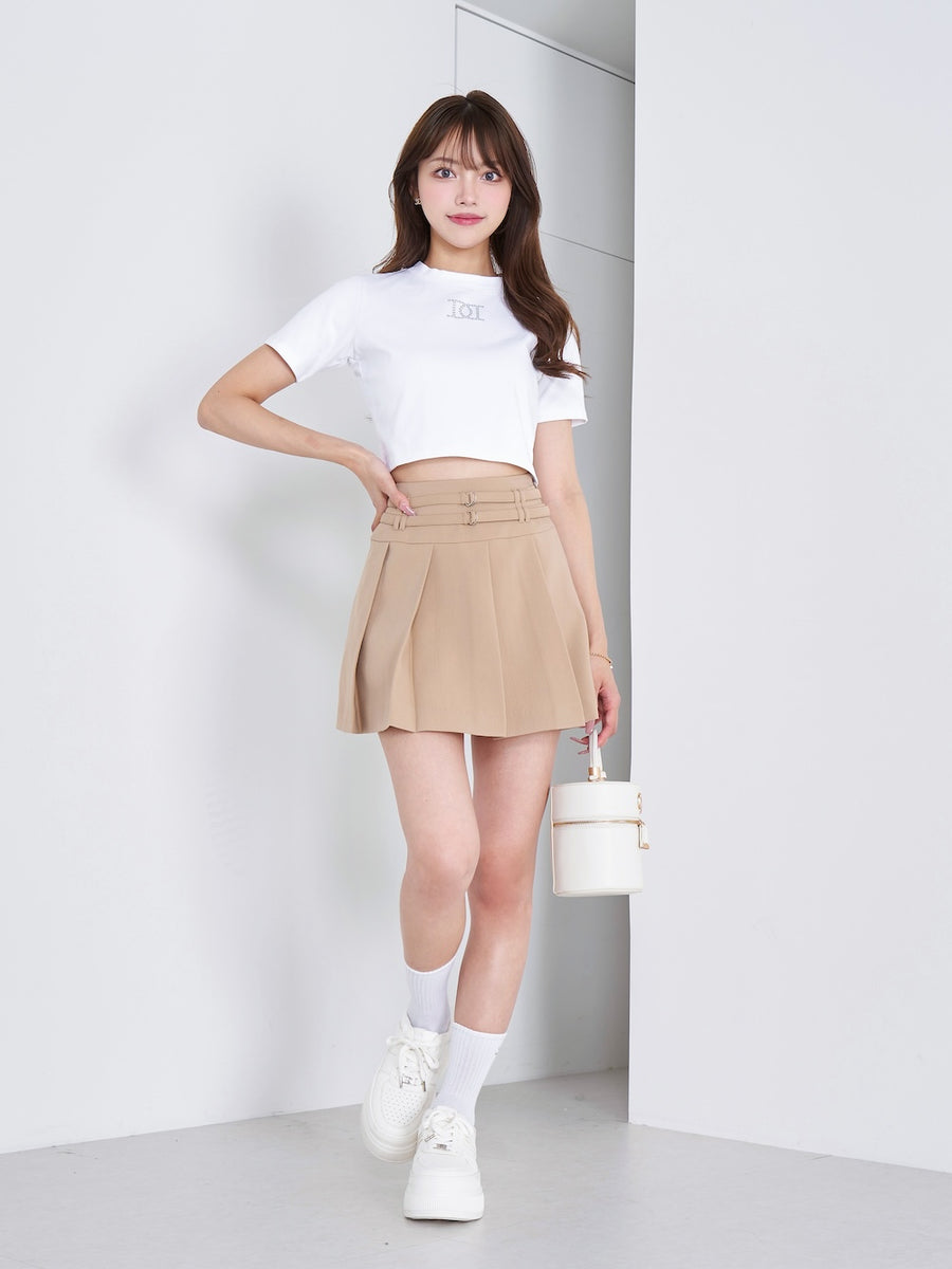 モデル:163cm(着用サイズ:FREE 着用カラー:WHT)