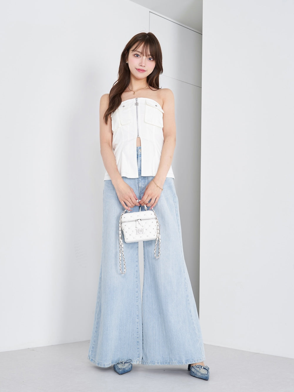 モデル:163cm(着用サイズ:FREE 着用カラー:WHT)