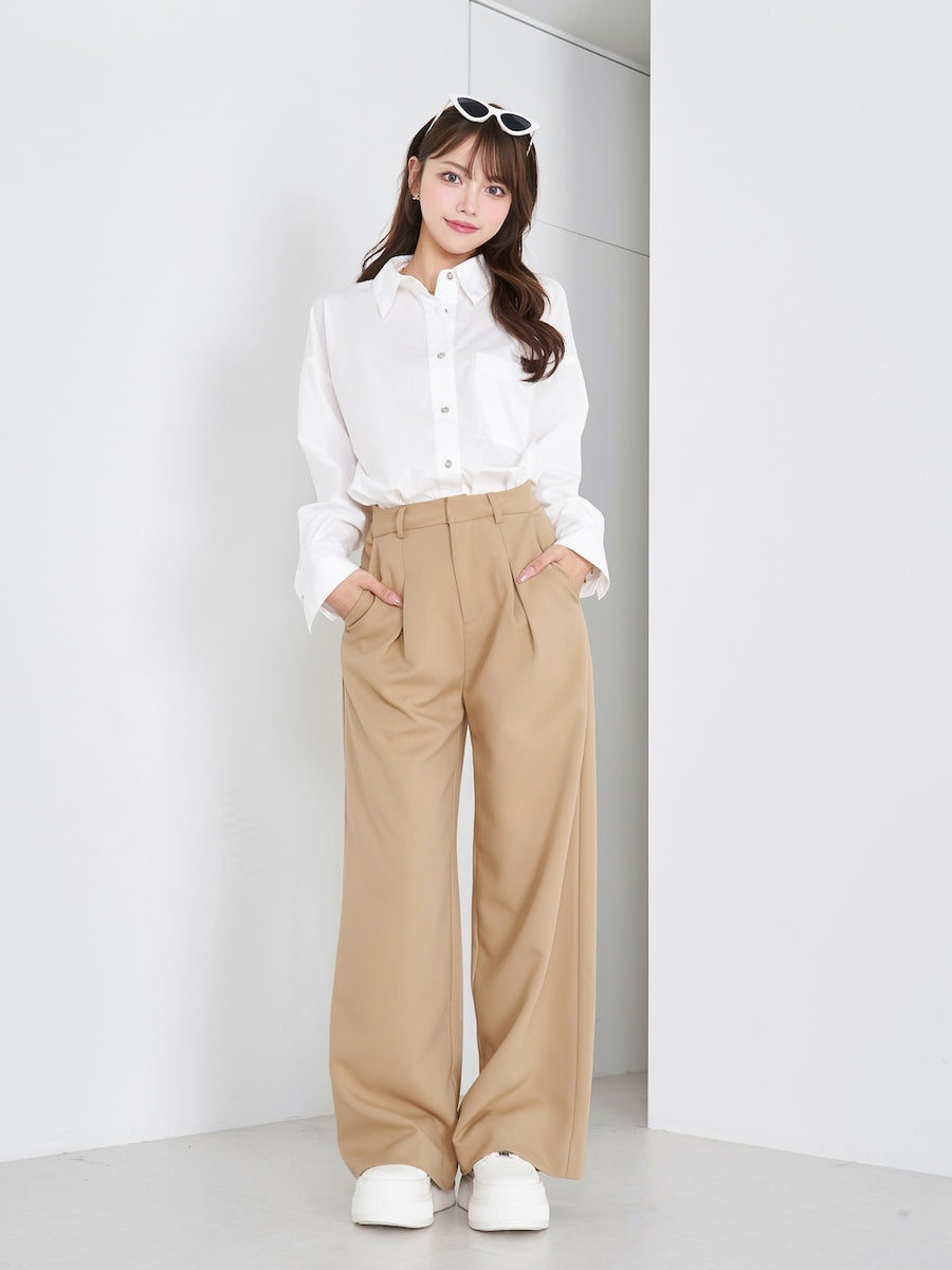 モデル:163cm(着用サイズ:FREE 着用カラー:BEG)