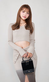 モデル:163cm(着用サイズ:FREE 着用カラー:GRY)