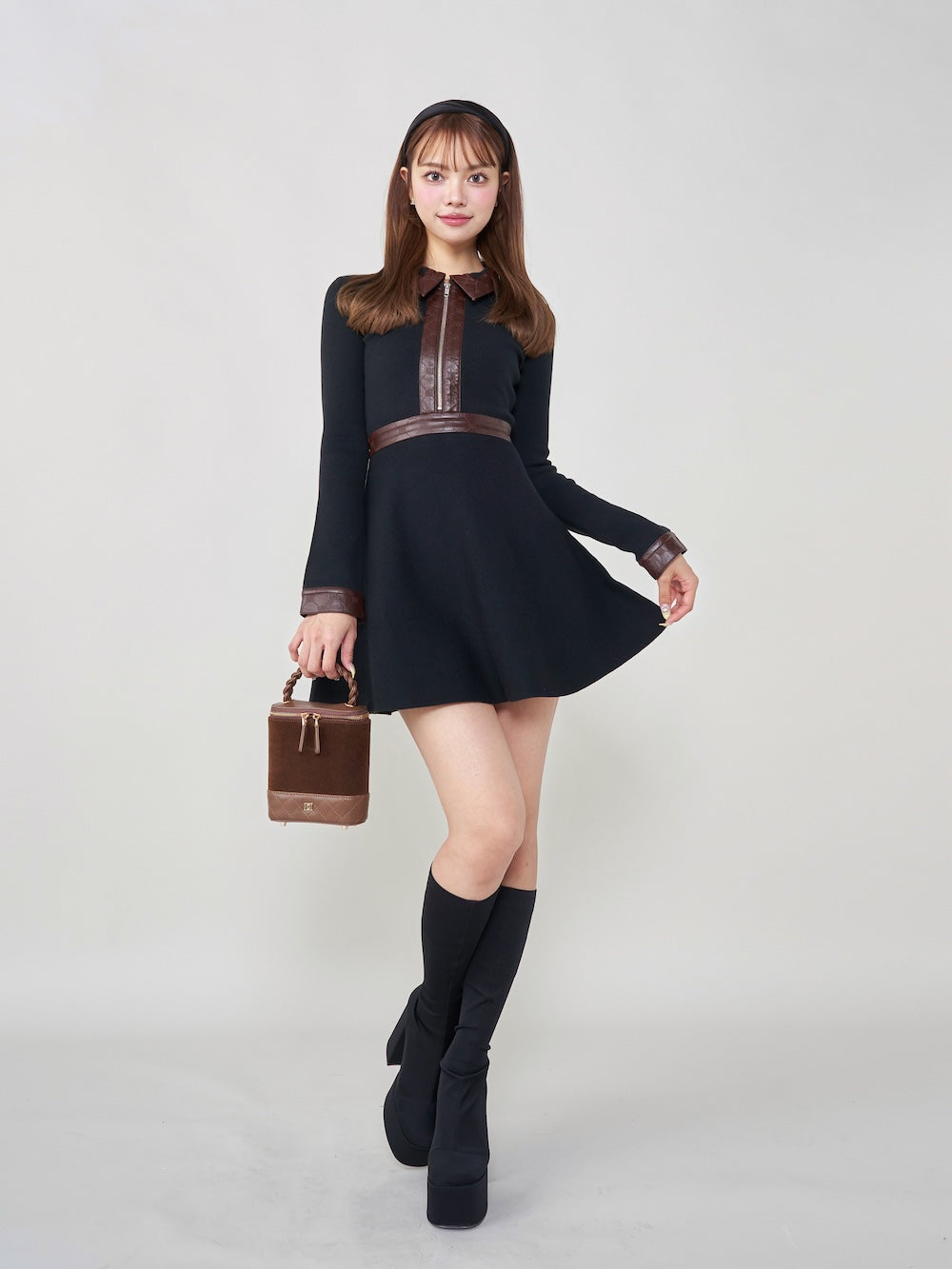 モデル:163cm(着用サイズ:FREE 着用カラー:BLK)
