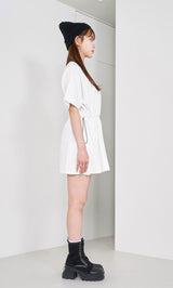 モデル:163cm(着用サイズ:FREE 着用カラー:WHT)