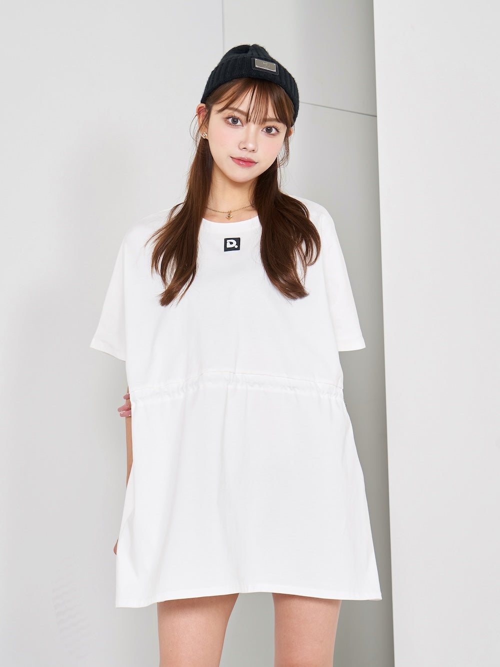 モデル:163cm(着用サイズ:FREE 着用カラー:WHT)