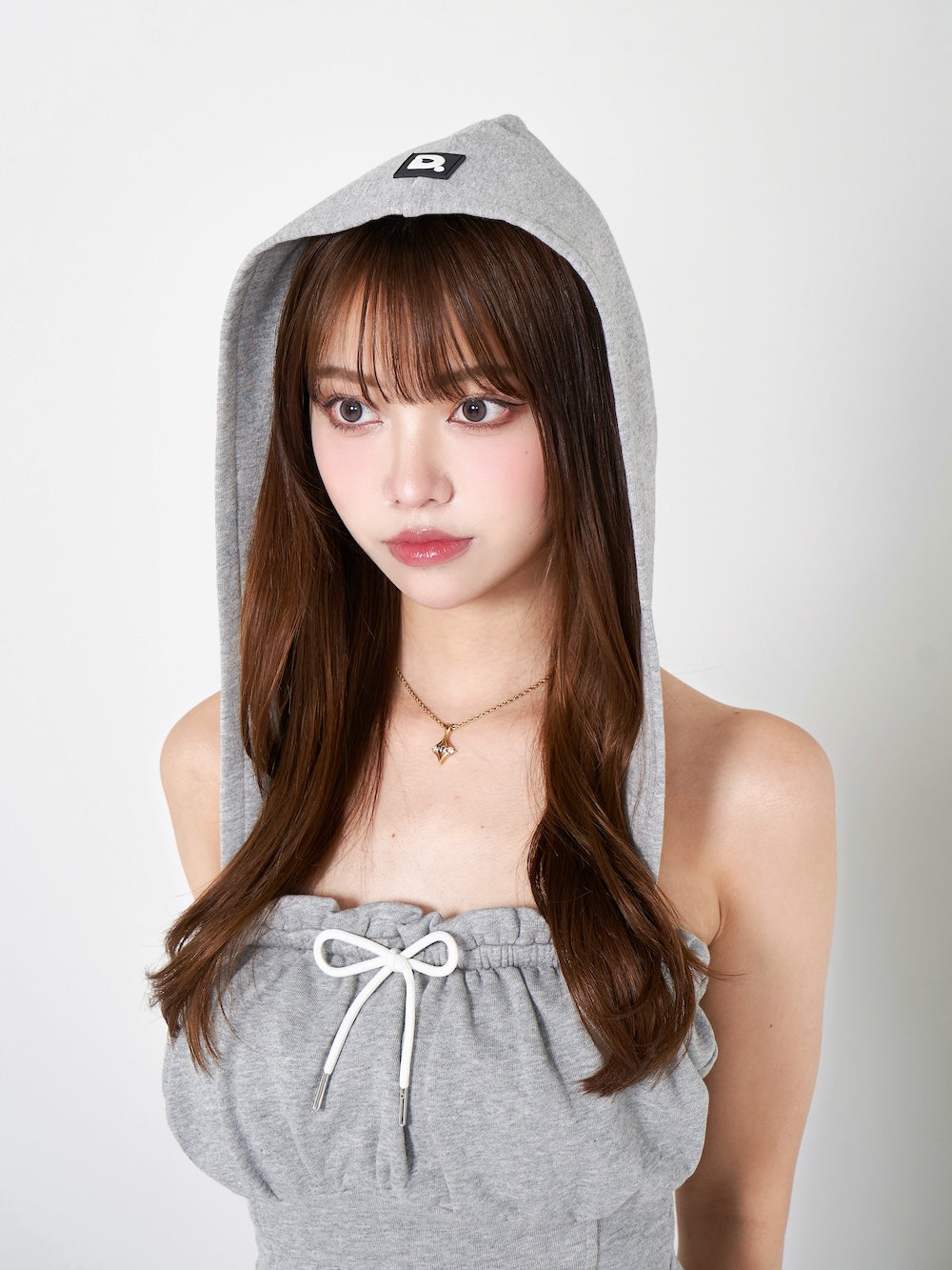 モデル:163cm(着用サイズ:FREE 着用カラー:GRY)