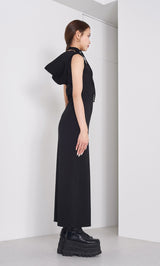 モデル:163cm(着用サイズ:FREE 着用カラー:BLK)