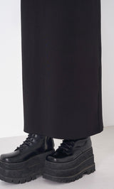モデル:163cm(着用サイズ:FREE 着用カラー:BLK)