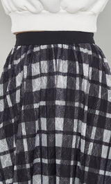 モデル:163cm(着用サイズ:FREE 着用カラー:BLK)