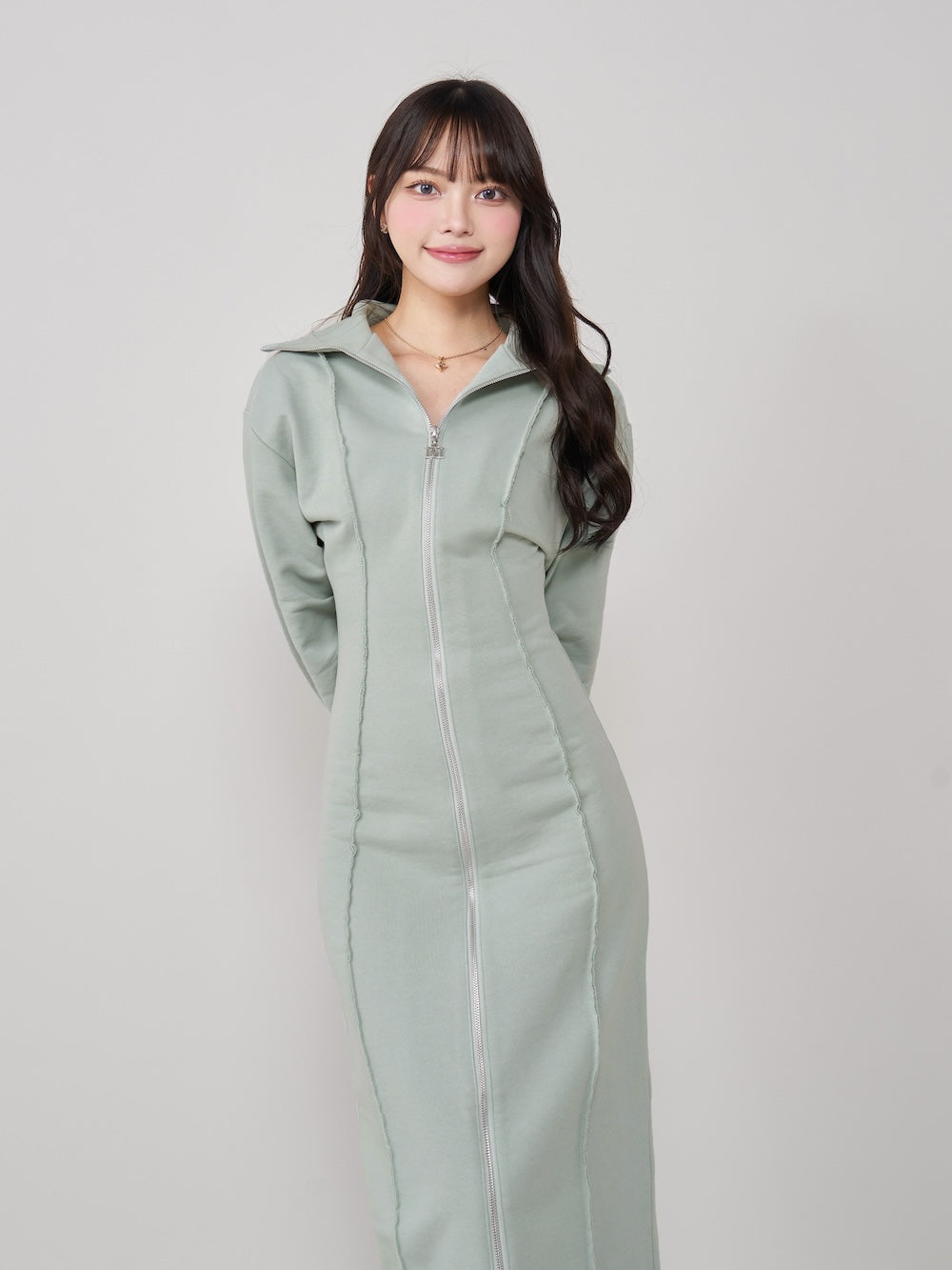モデル:163cm(着用サイズ:FREE 着用カラー:MNT)
