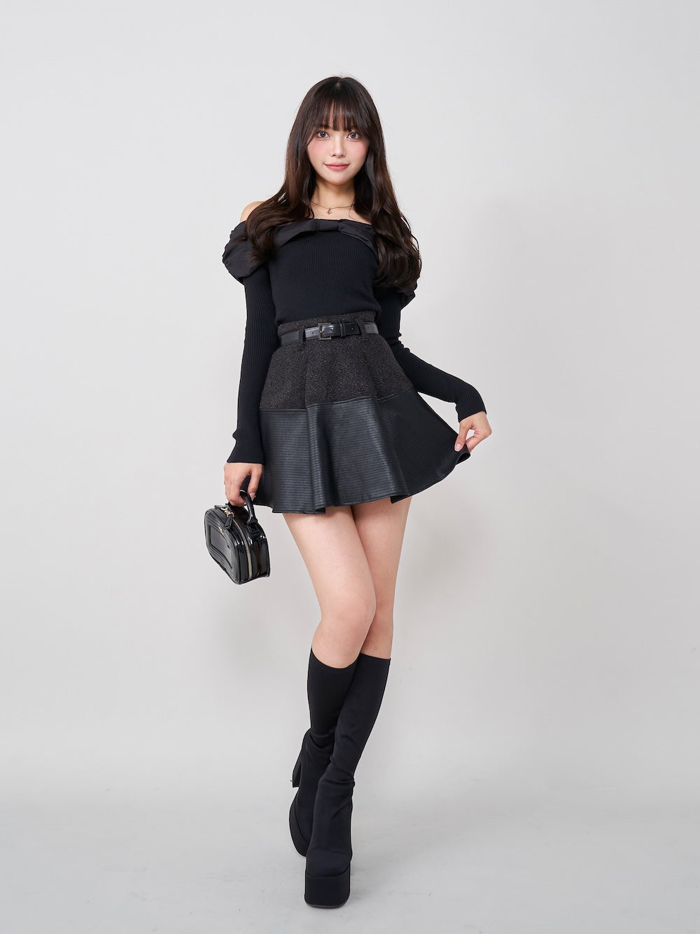 モデル:163cm(着用サイズ:S 着用カラー:BLK)
