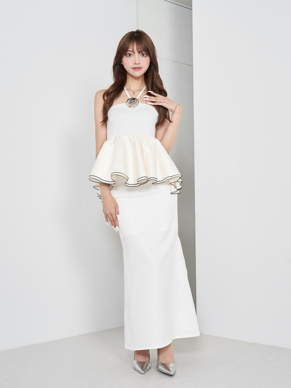 モデル:163cm(着用サイズ:FREE 着用カラー:WHT)