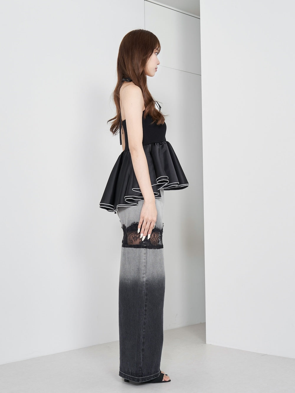 モデル:163cm(着用サイズ:FREE 着用カラー:BLK)