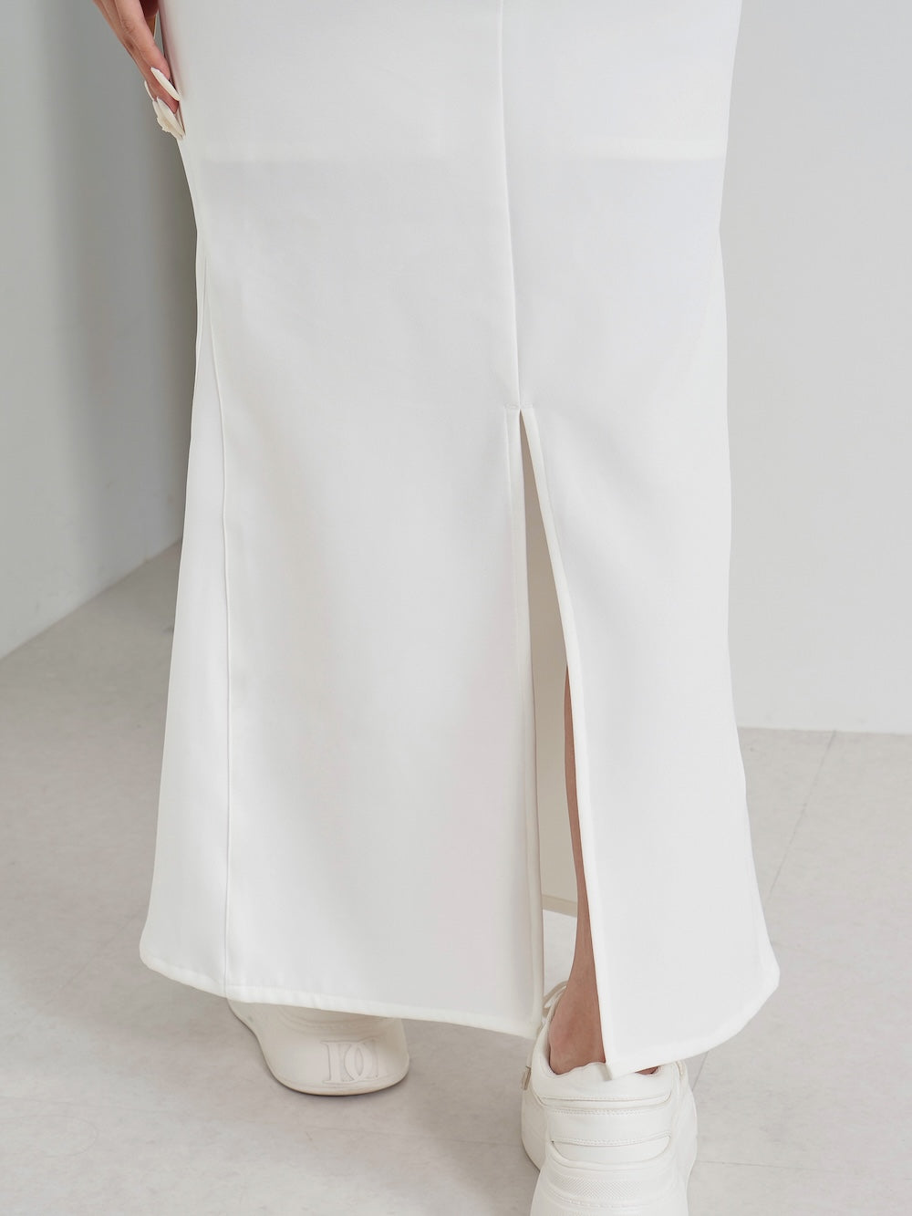 モデル:163cm(着用サイズ:S 着用カラー:WHT)