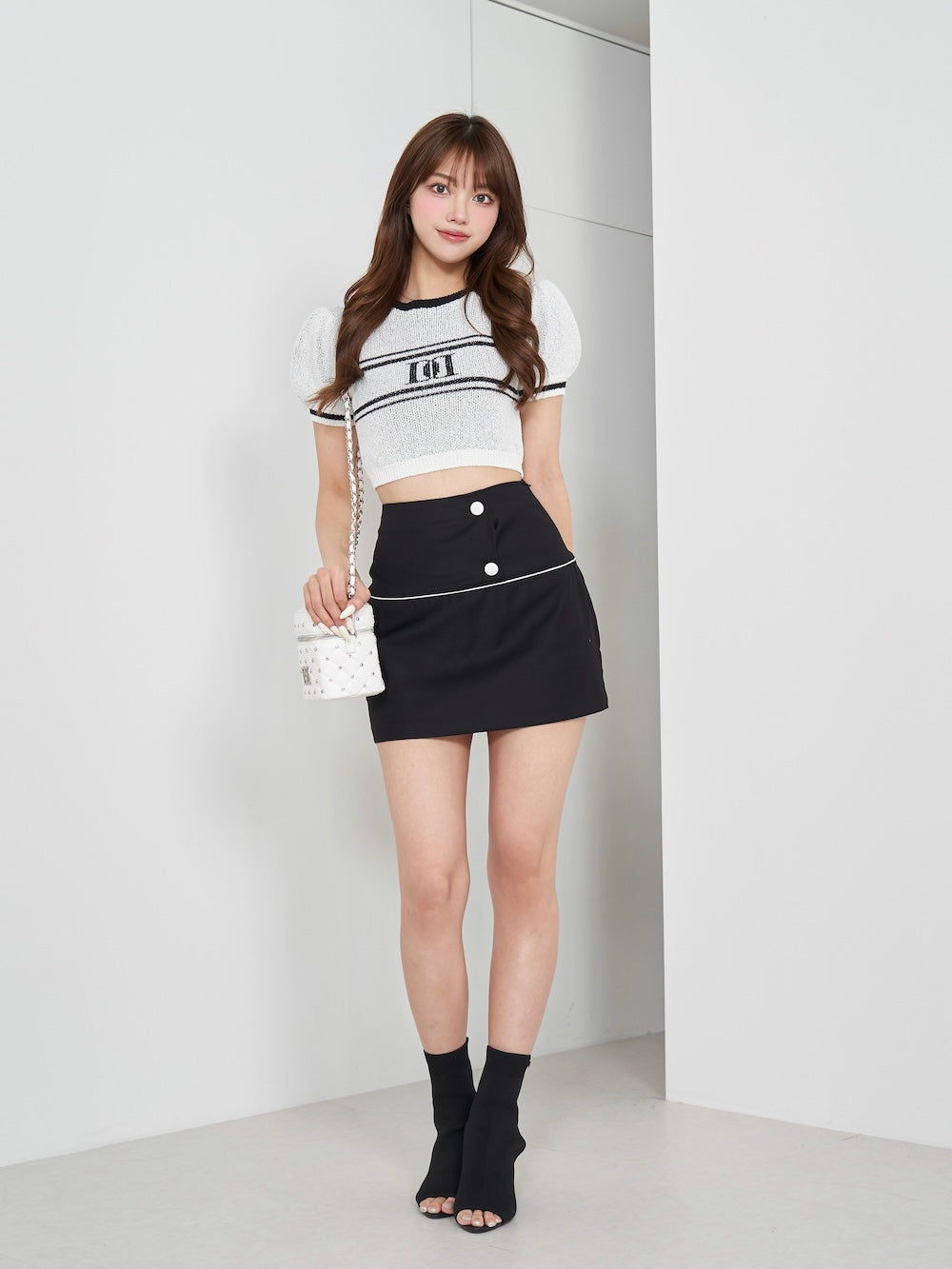 モデル:163cm(着用サイズ:FREE 着用カラー:WHT)