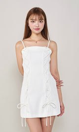 モデル:163cm(着用サイズ:FREE 着用カラー:WHT)