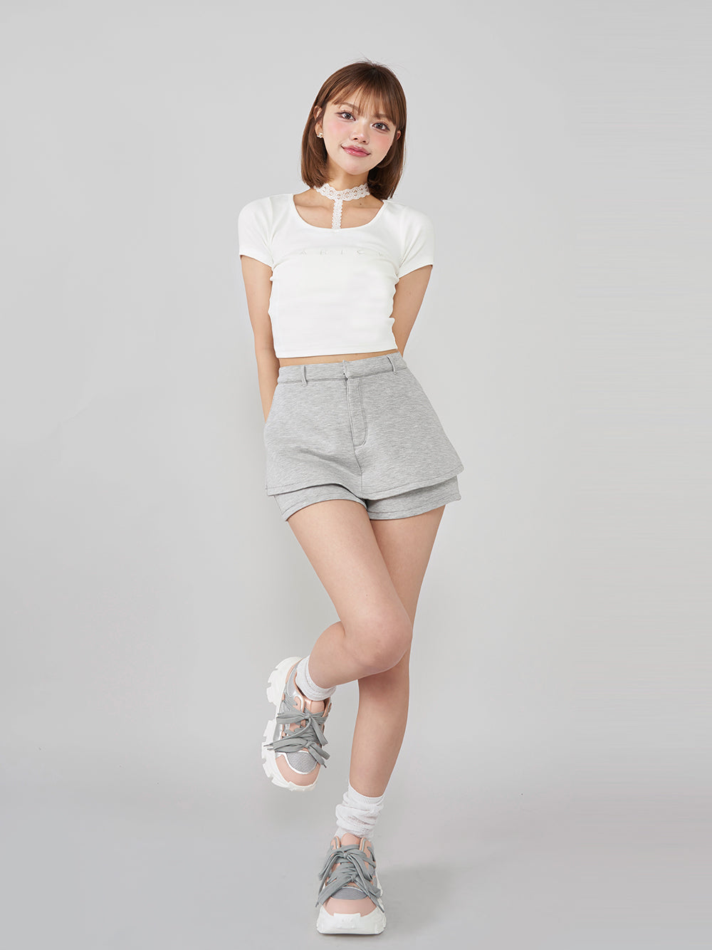 モデル:163cm(着用サイズ:FREE 着用カラー:WHT)