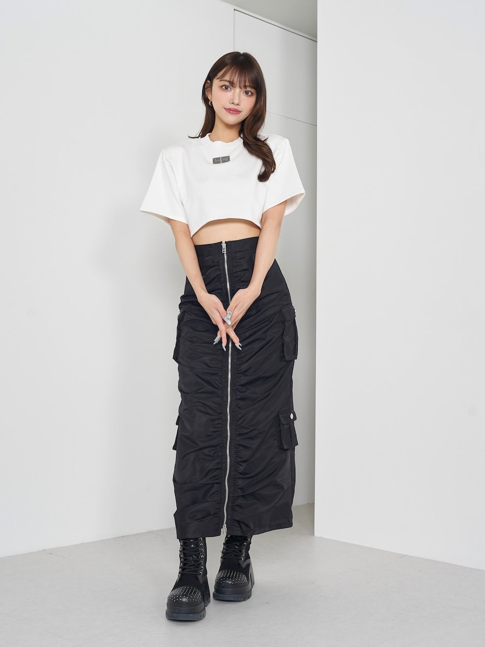 モデル:163cm(着用サイズ:FREE 着用カラー:BLK)
