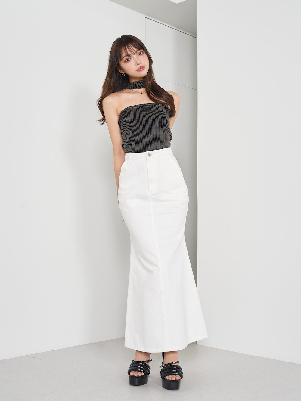モデル:163cm(着用サイズ:FREE 着用カラー:BLK)