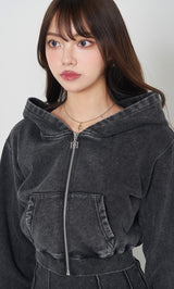 モデル:163cm(着用サイズ:FREE 着用カラー:BLK)