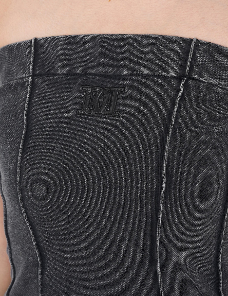 モデル:163cm(着用サイズ:FREE 着用カラー:BLK)