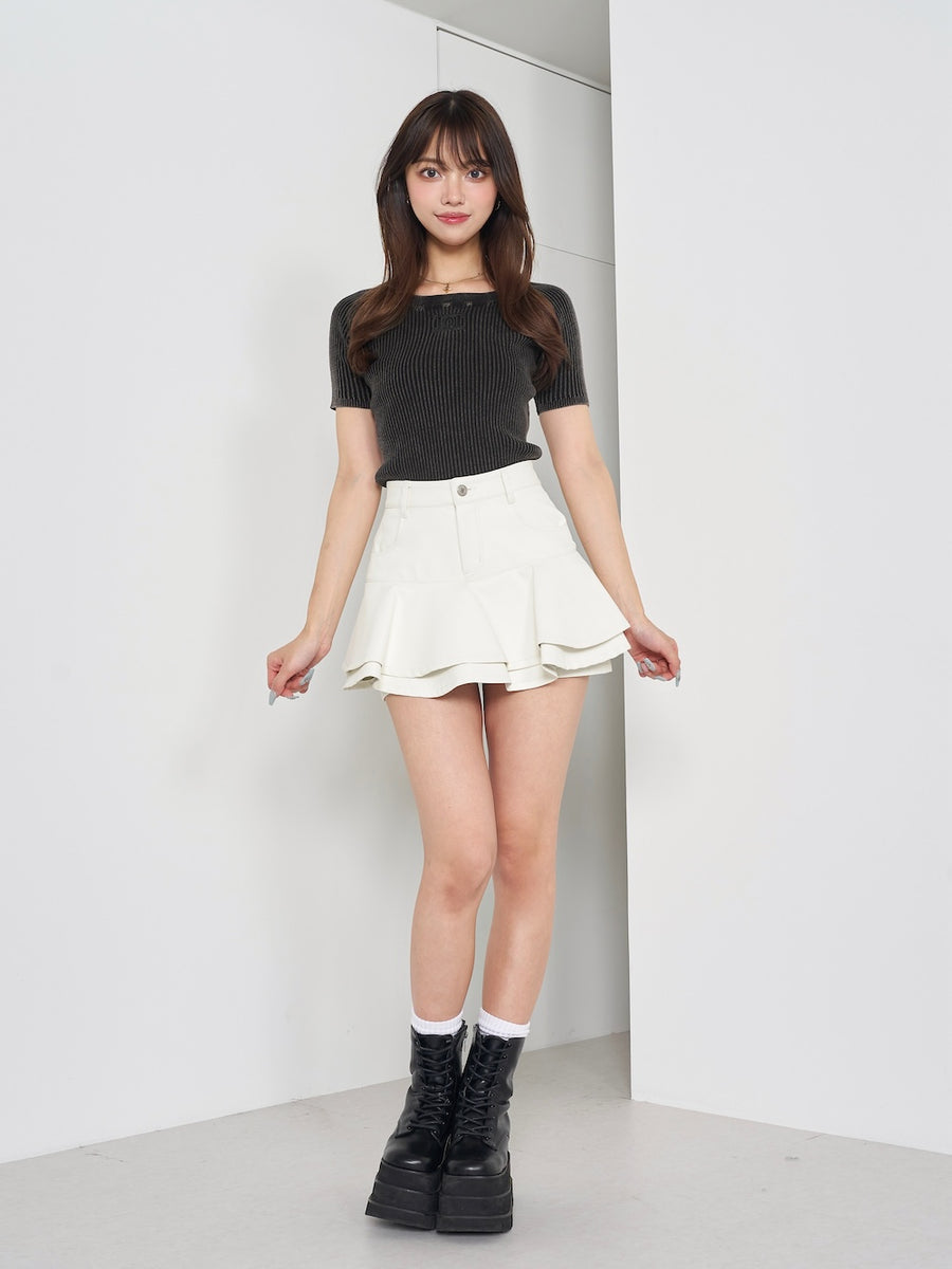 モデル:163cm(着用サイズ:FREE 着用カラー:BLK)