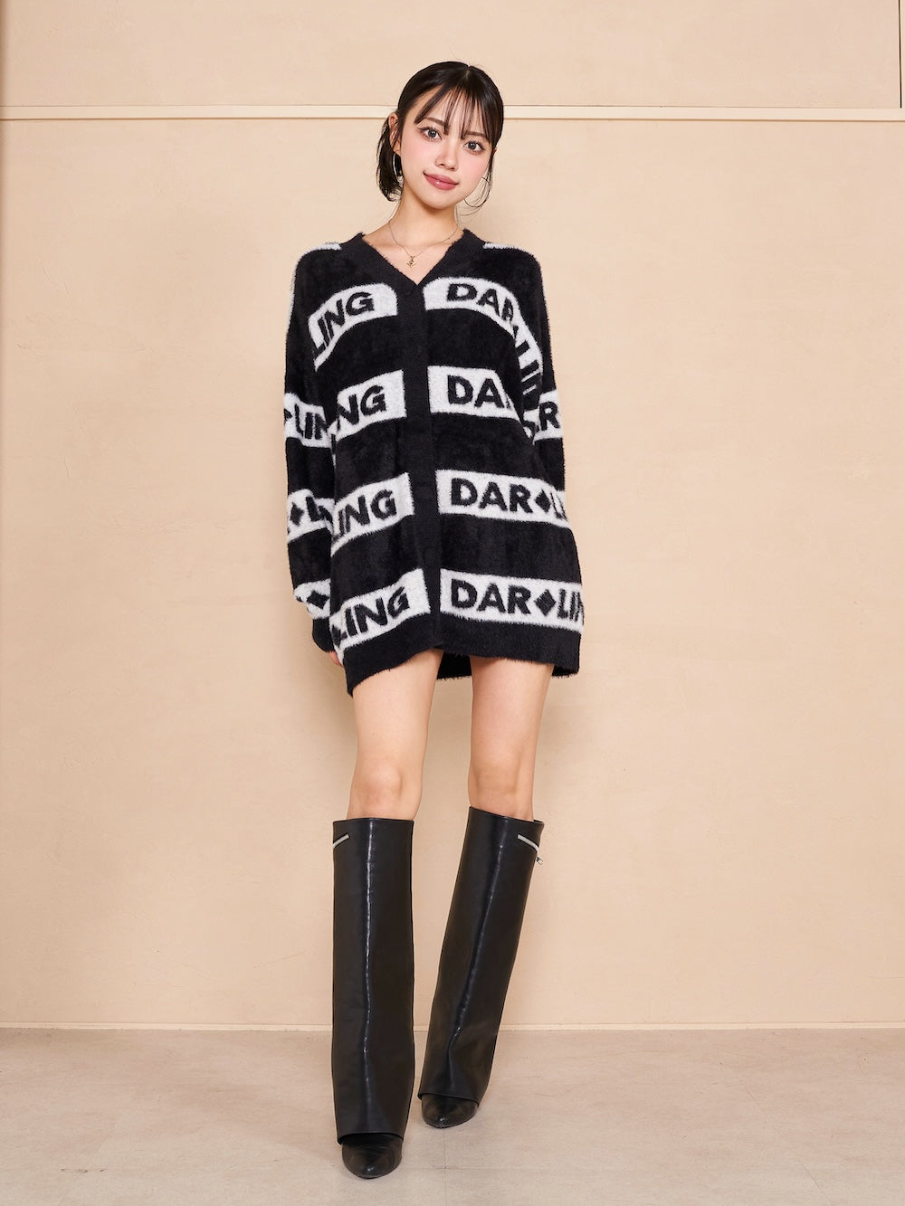 モデル:163cm(着用サイズ:FREE 着用カラー:BLK)