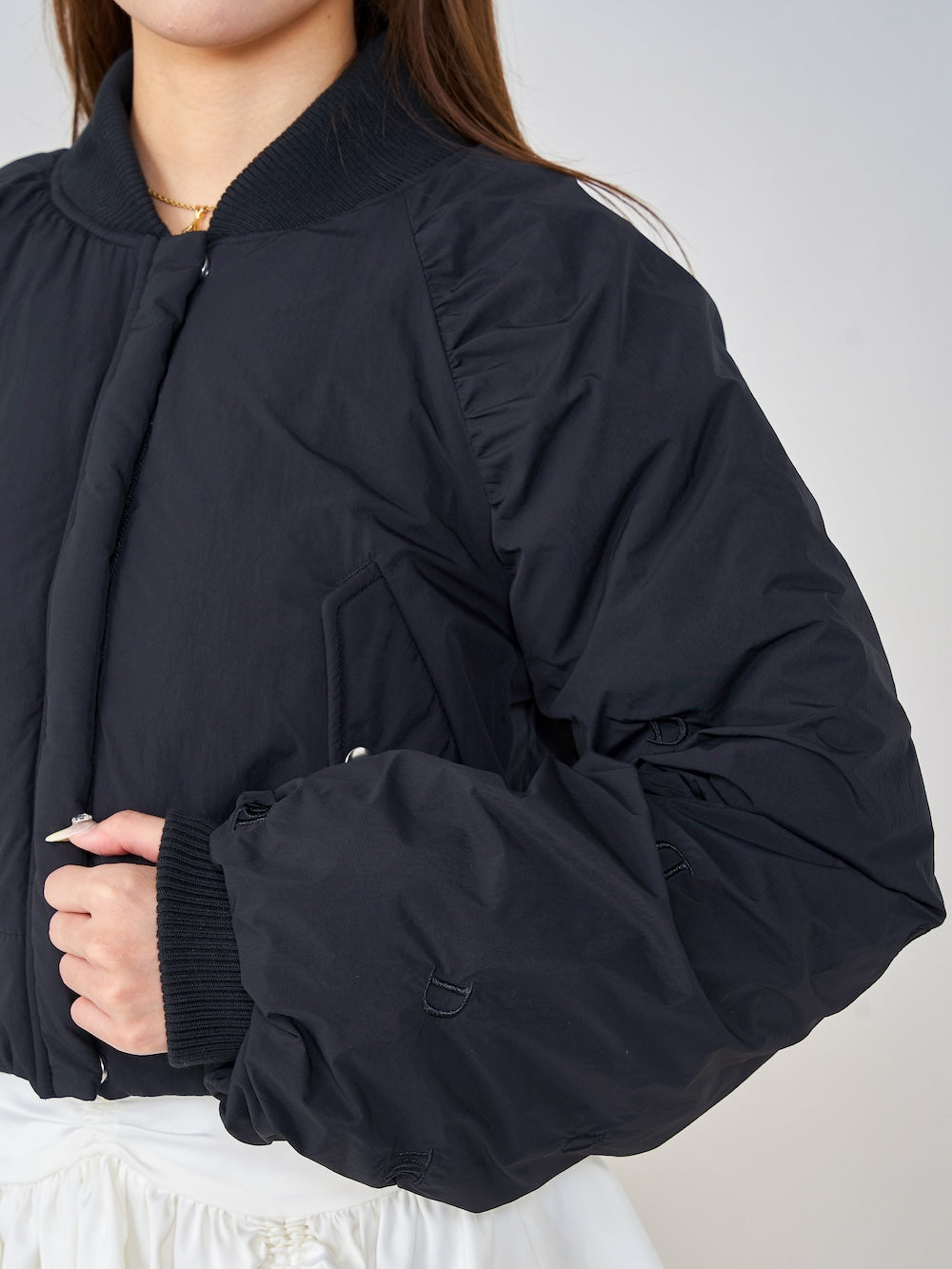 モデル:163cm(着用サイズ:FREE 着用カラー:BLK)