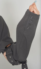 モデル:160cm(着用サイズ:FREE 着用カラー:C-GRY)