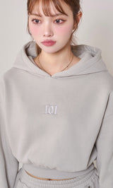 モデル:163cm(着用サイズ:FREE 着用カラー:GRY)