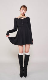 モデル:163cm(着用サイズ:FREE 着用カラー:BLK)