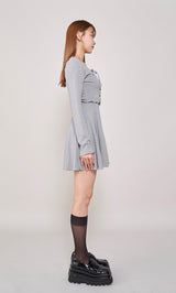 モデル:163cm(着用サイズ:FREE 着用カラー:GRY)