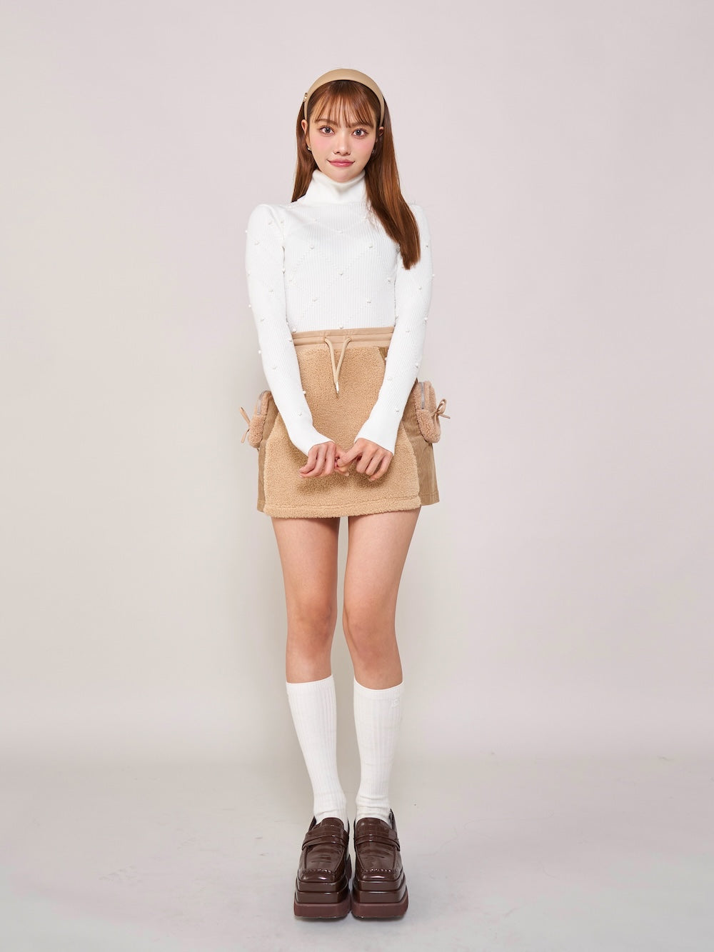 モデル:163cm(着用サイズ:FREE 着用カラー:BEG)