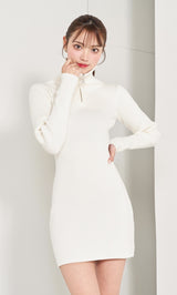 モデル:163cm(着用サイズ:FREE 着用カラー:WHT)