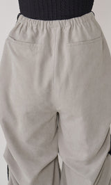 モデル:163cm(着用サイズ:FREE 着用カラー:GRY)
