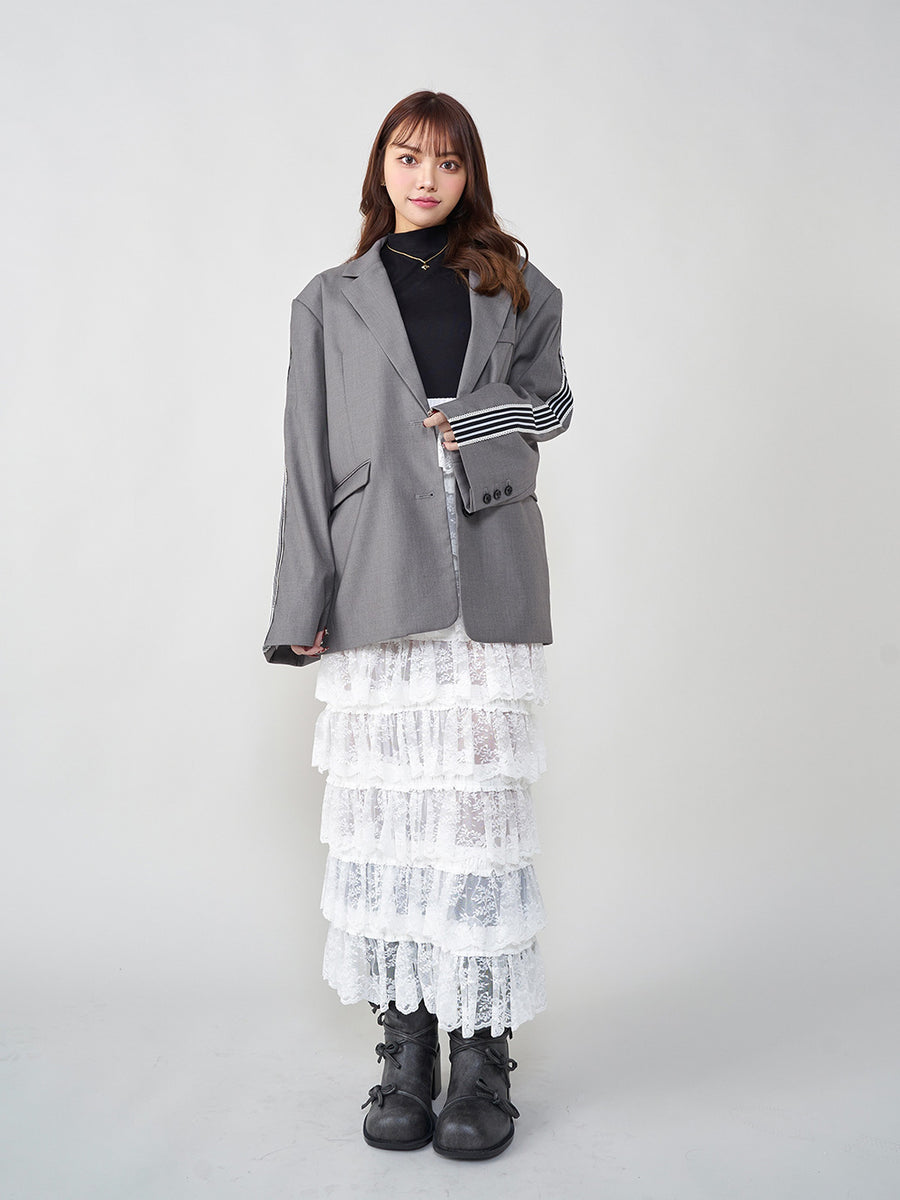 モデル:163cm(着用サイズ:FREE 着用カラー:GRY)