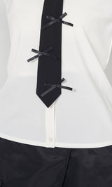 モデル:163cm(着用サイズ:FREE 着用カラー:WHT)